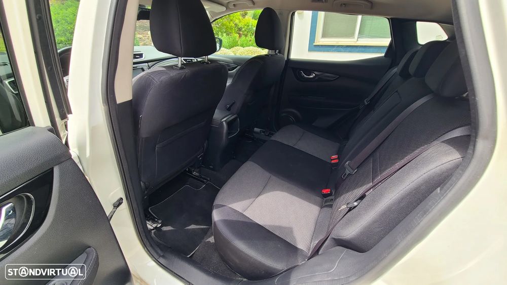 Nissan Qashqai 1.5 dCi TEKNA+ - 12