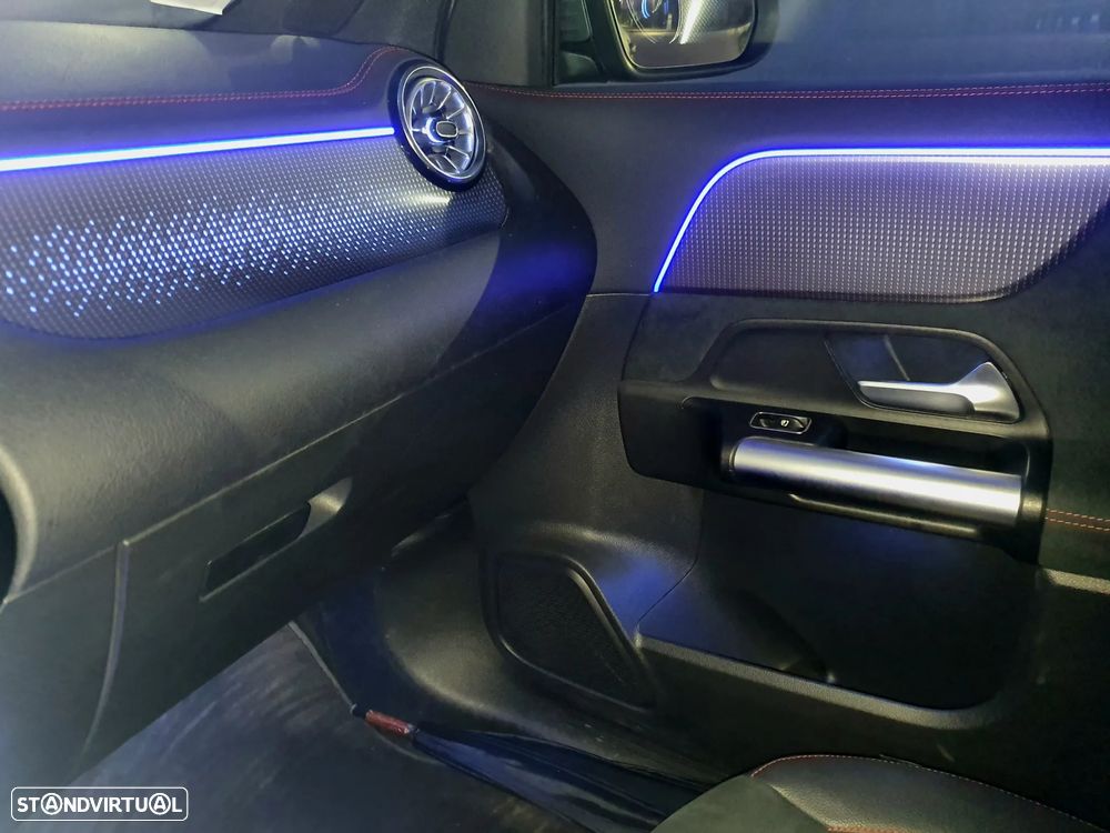 Mercedes-Benz EQA 250+ AMG Line - 24