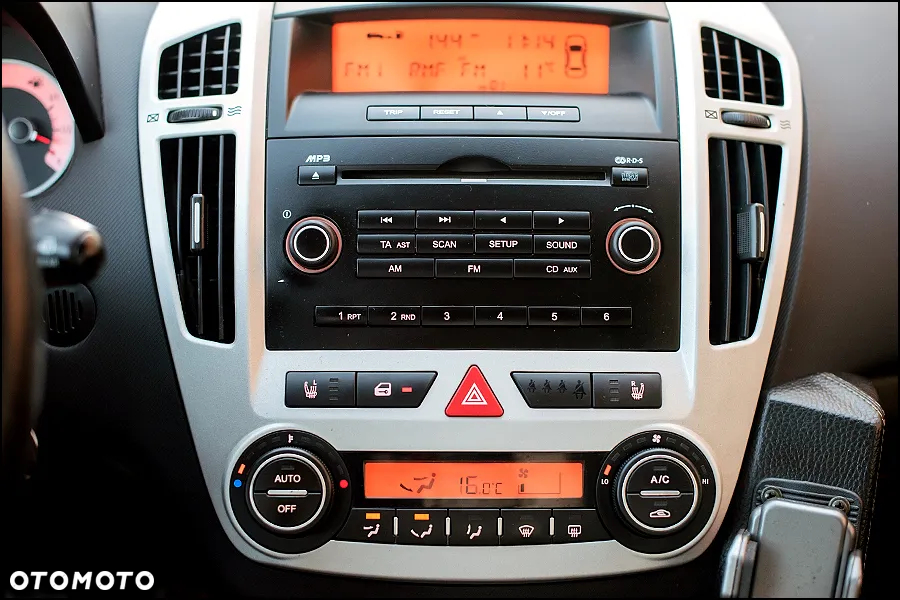 Kia Ceed - 20
