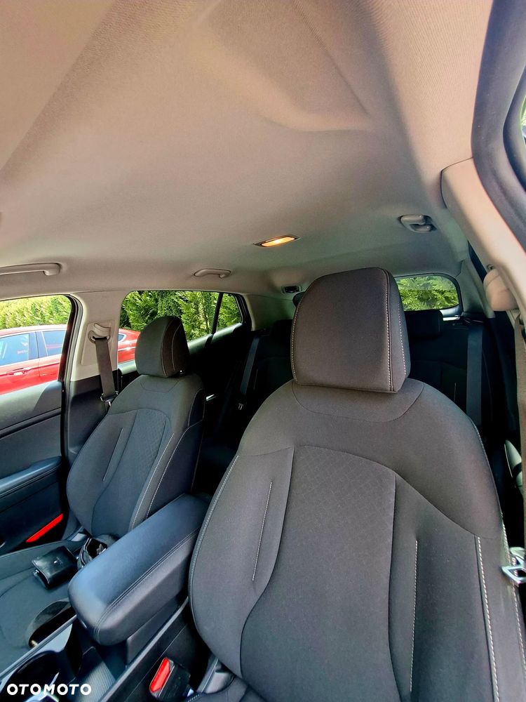 Kia Sportage 1.6 CRDI MHEV Black Edition 2WD DCT - 17