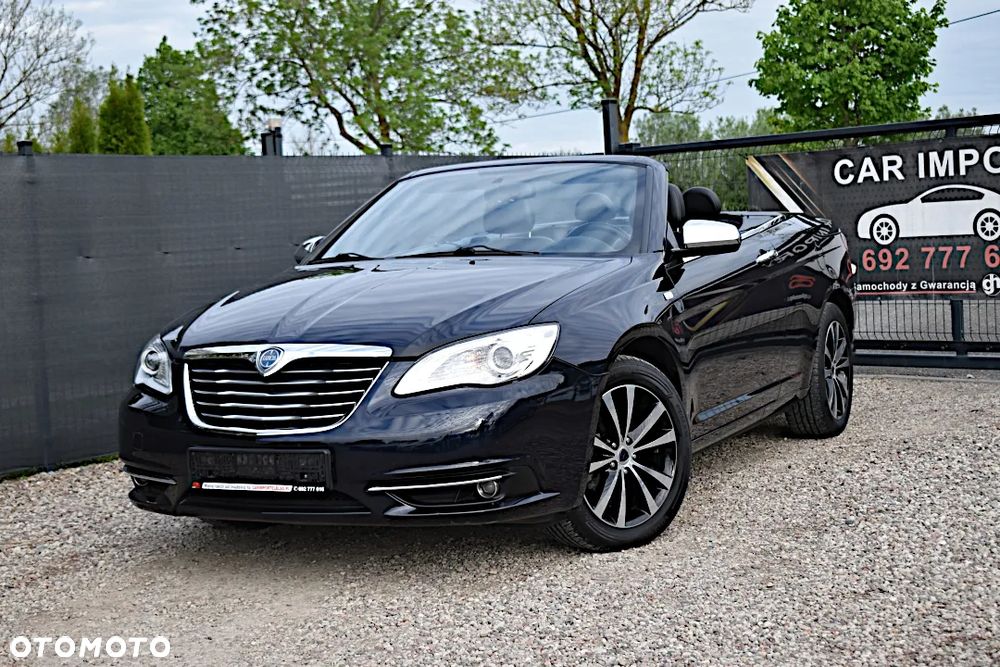 Chrysler 200 - 3