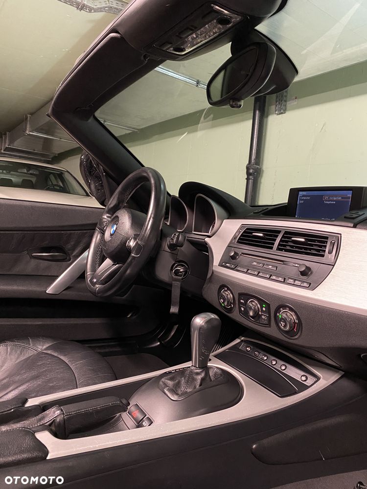 BMW Z4 3.0si - 7