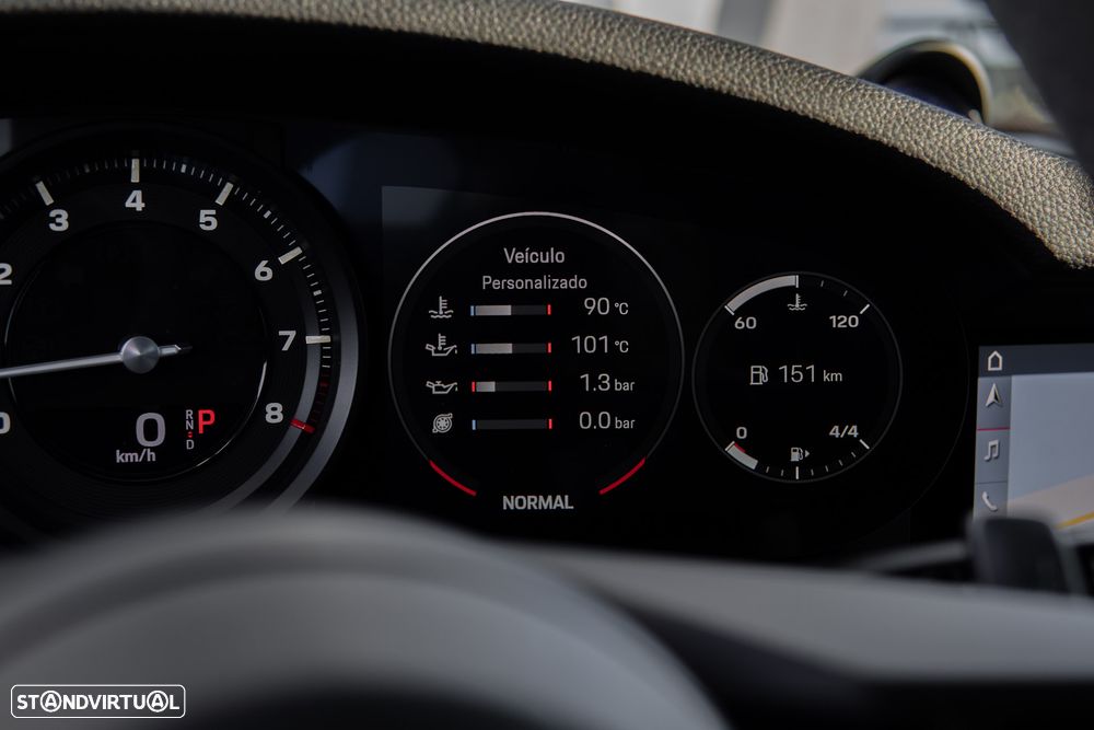 Porsche 911 (992) Carrera PDK - 19