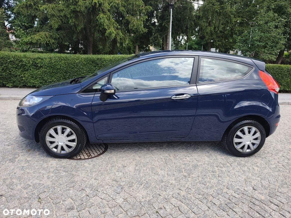 Ford Fiesta - 2