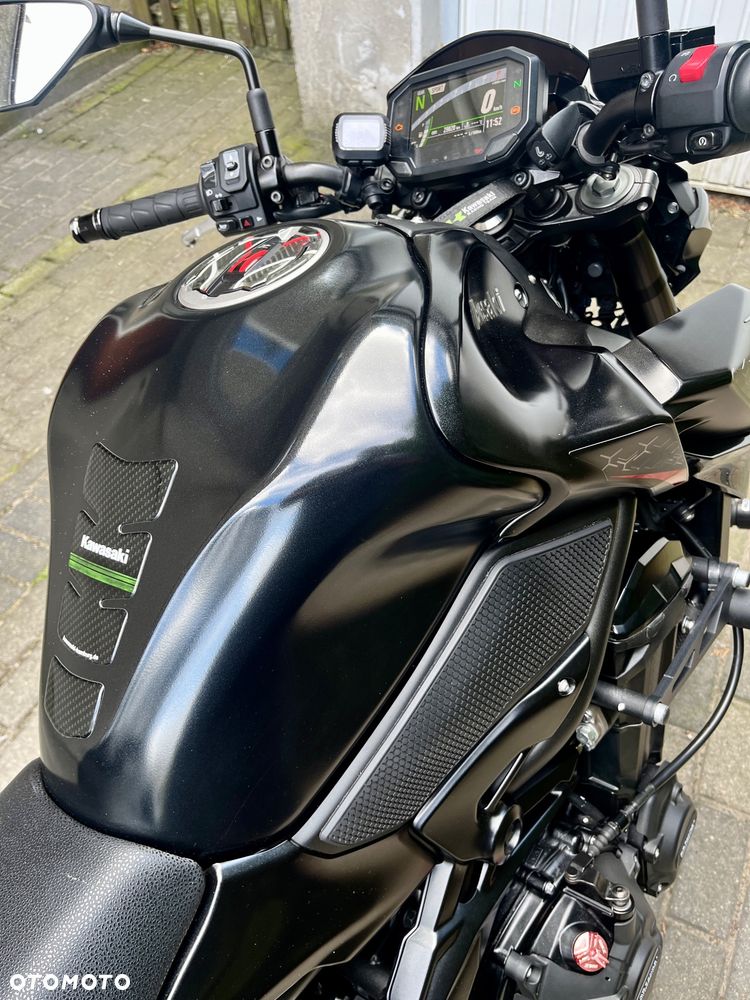 Kawasaki Z 900 - 14
