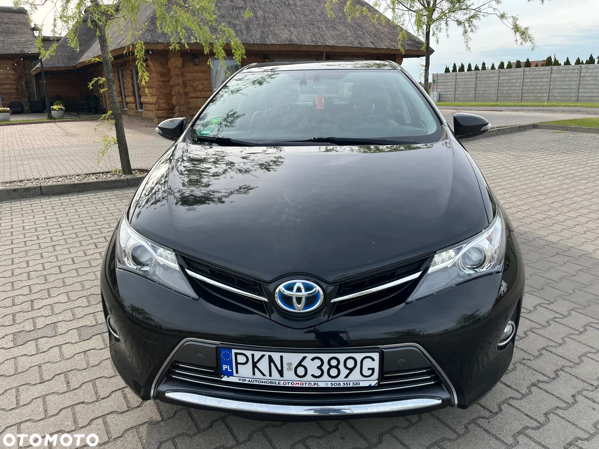 Toyota Auris 1.8 HSD Prestige NAVI - 2