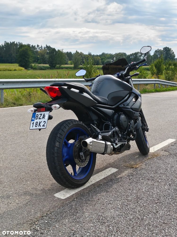 Yamaha XJ - 6