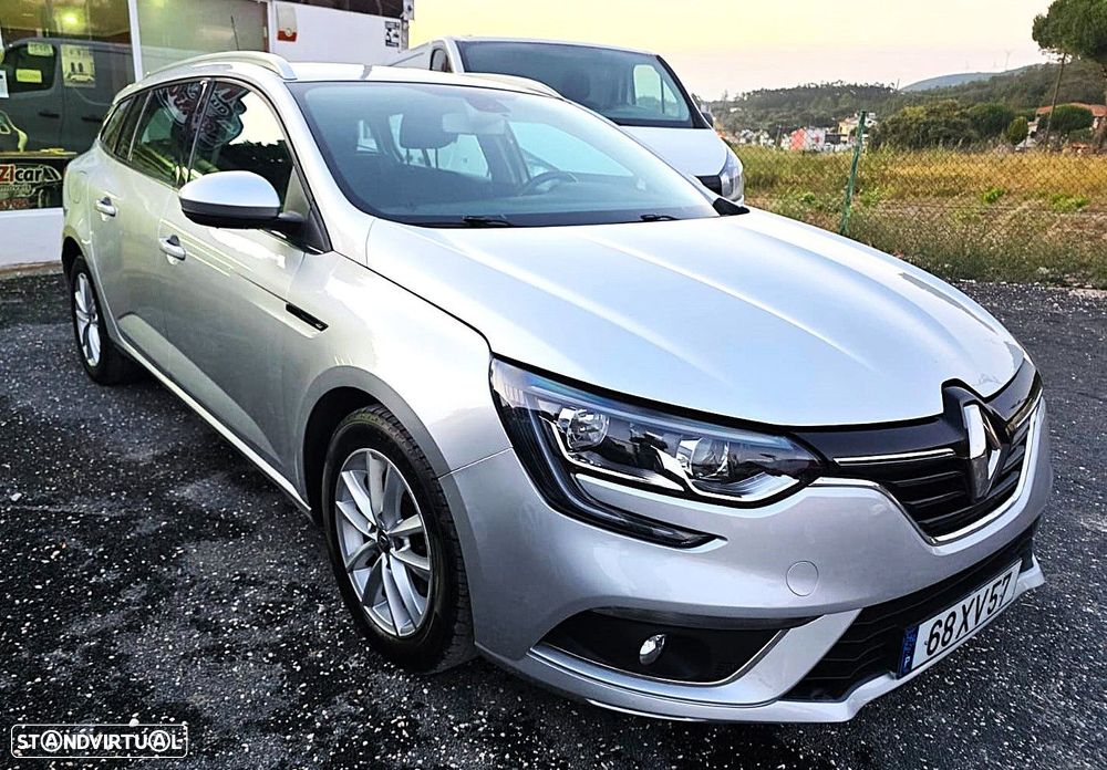 Renault Mégane Sport Tourer 1.5 dCi Zen ECO - 8