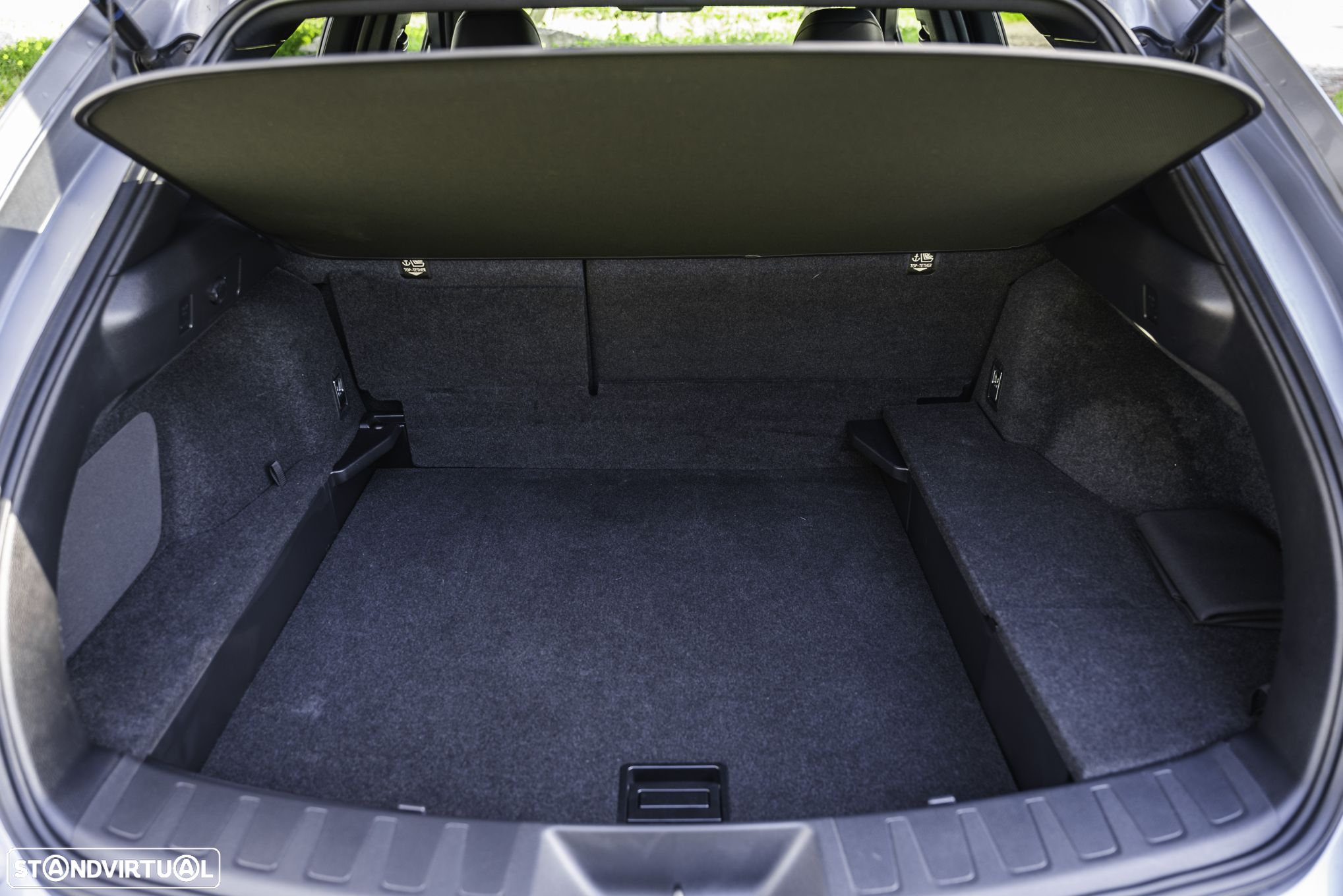 Lexus UX 250h Sport (Ecrã 12.3) - 9