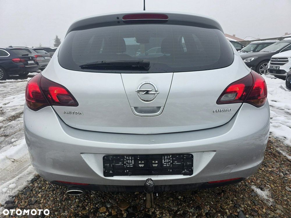 Opel Astra 1.4 Turbo Cosmo - 5