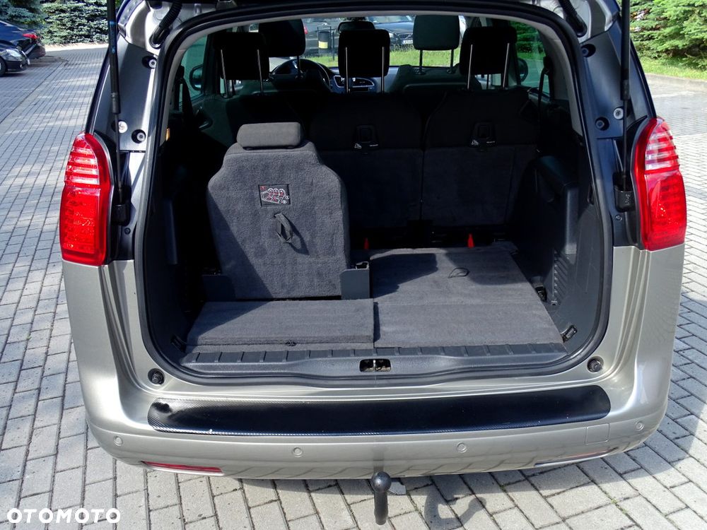 Peugeot 5008 2.0 HDi Family 7os - 17