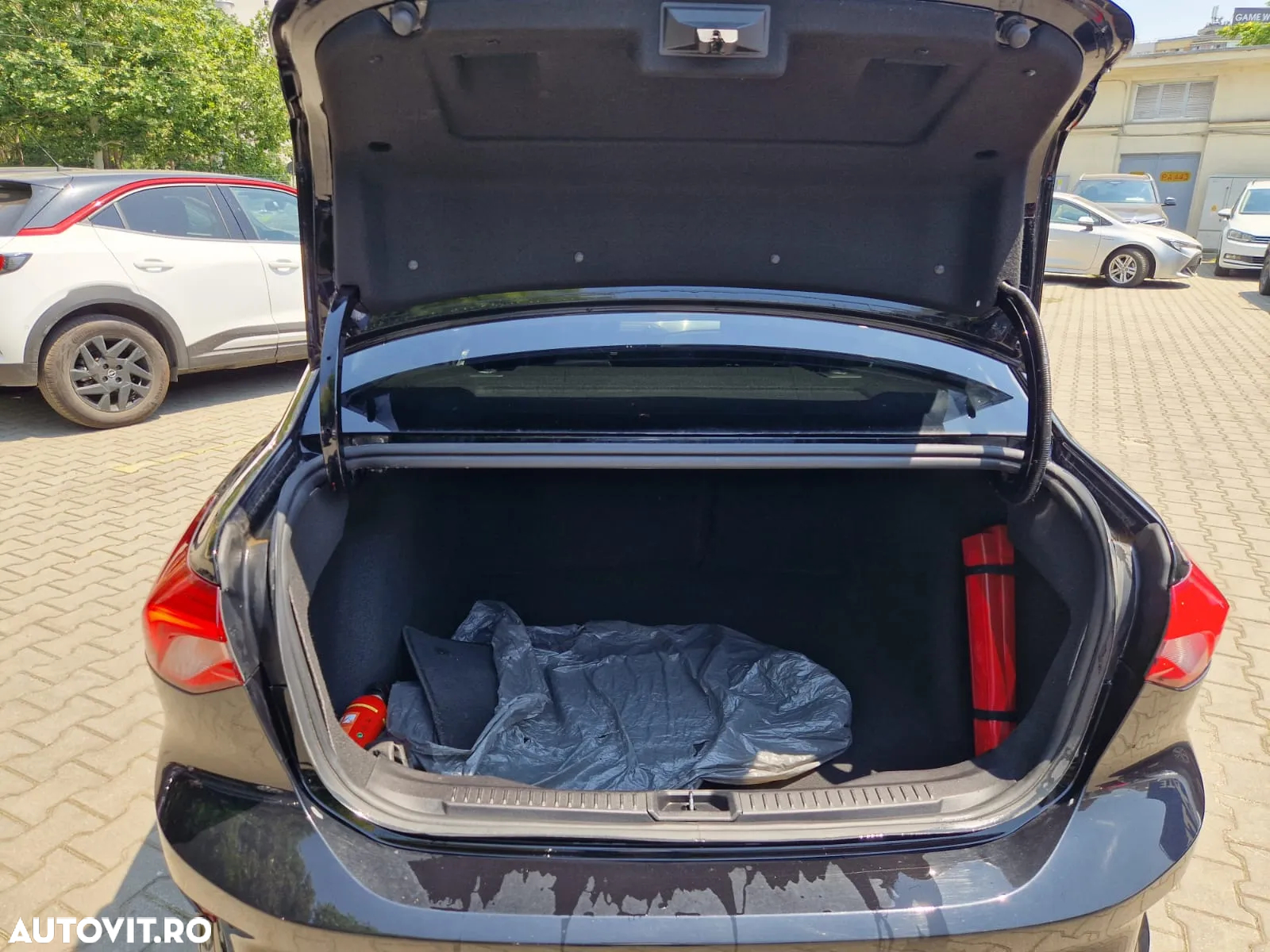 Ford Focus 1.0 EcoBoost Titanium Business - 24