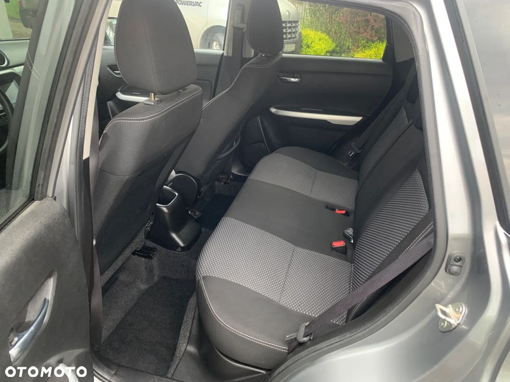Suzuki Vitara 1.6 Premium 2WD - 9