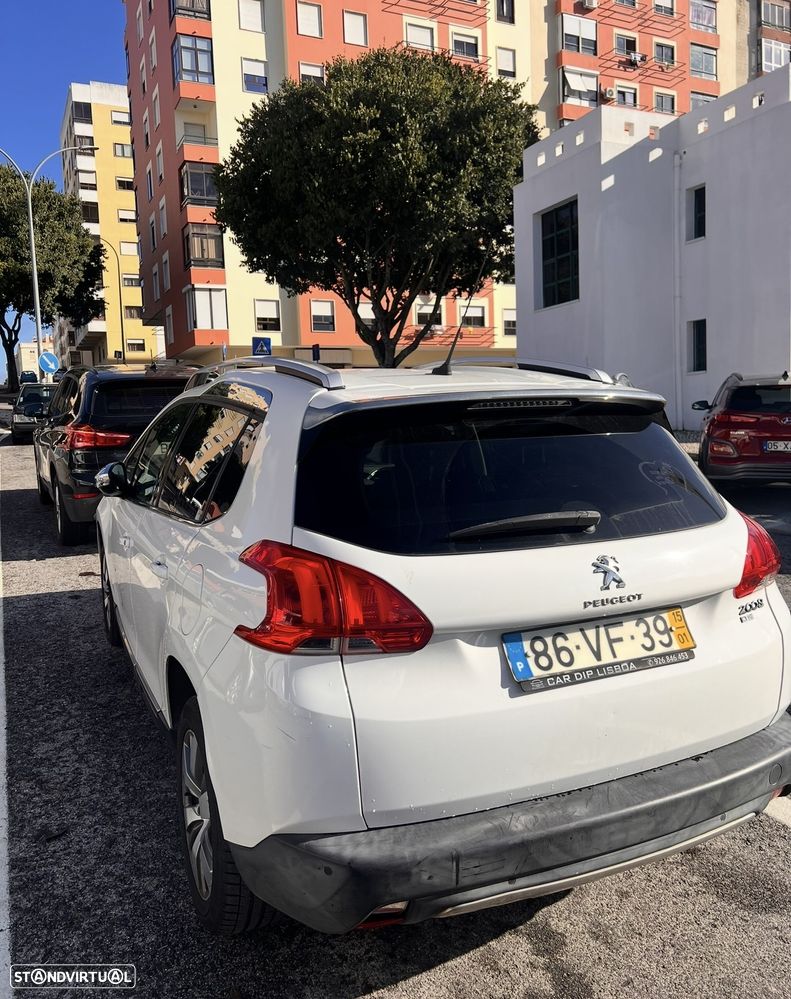 Peugeot 2008 e-HDi FAP 92 ETG6 STOP & START Allure - 3