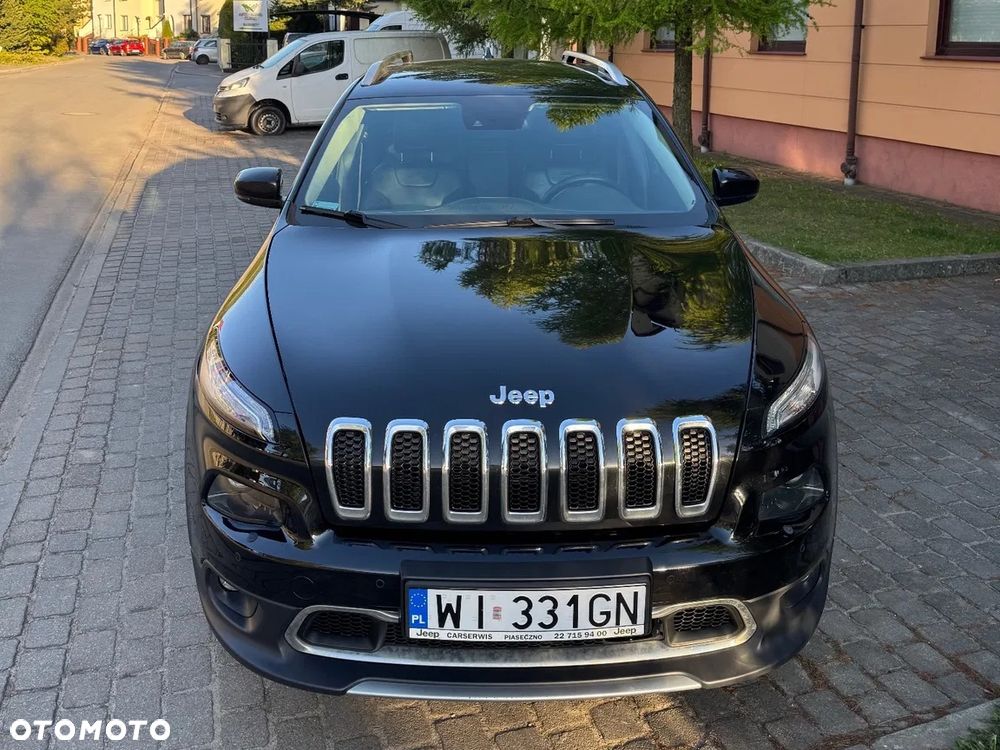 Jeep Cherokee - 20