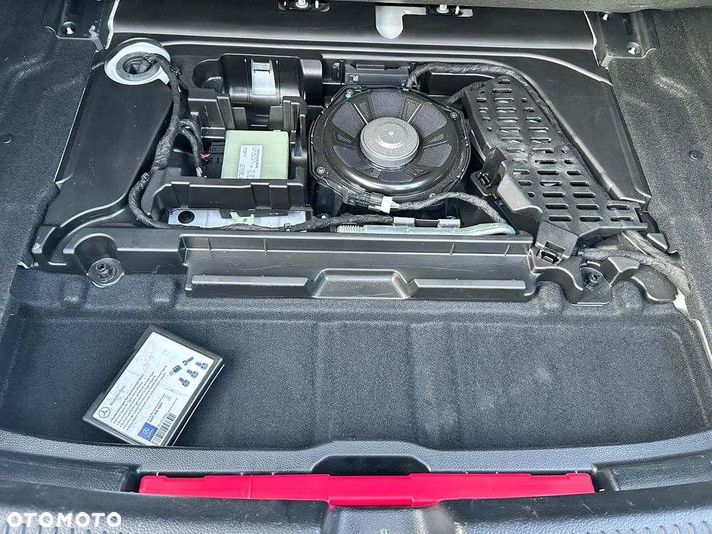 Mercedes-Benz Klasa A 180 d 7G-DCT - 24