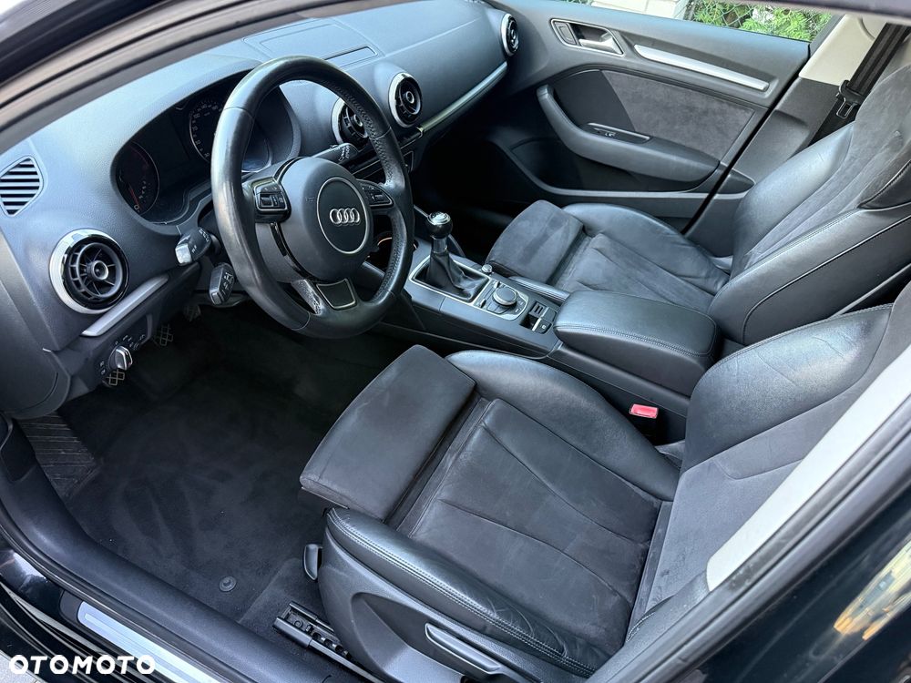 Audi A3 Sportback - 11