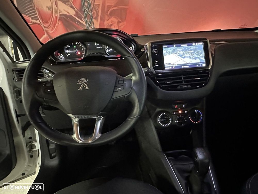 Peugeot 208 1.2 PureTech Active - 9