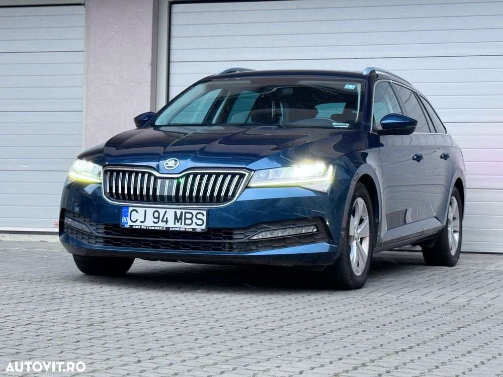 Skoda Superb Combi 2.0 TDI DSG Premium Edition - 3