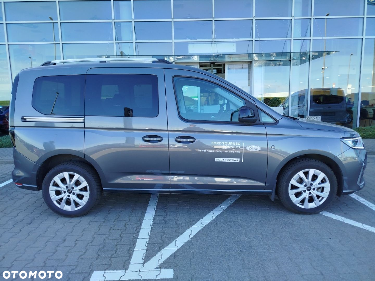 Ford Tourneo Connect - 2