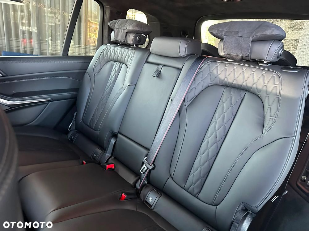 BMW X7 xDrive40d mHEV sport - 27