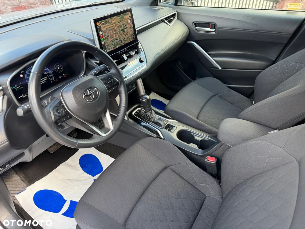 Toyota Corolla Cross 2.0 Hybrid Comfort - 9