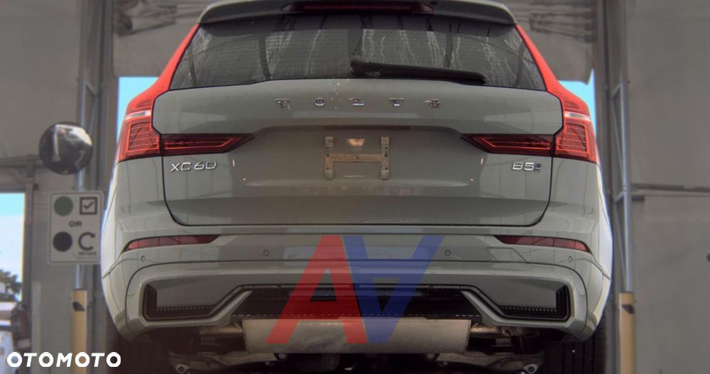 Volvo XC 60 - 8