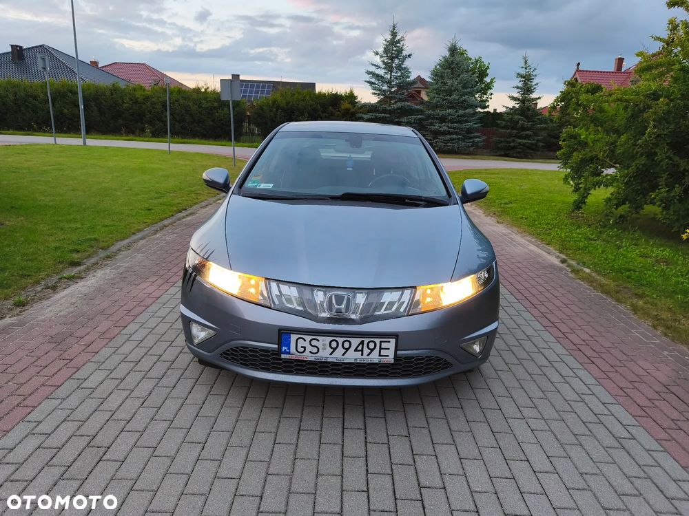 Honda Civic 1.8i-VTEC Sport - 9
