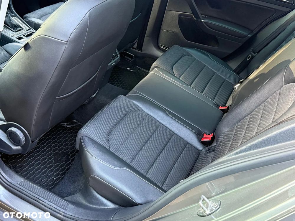 Volkswagen Golf VII 2.0 TDI BMT Highline DSG - 24