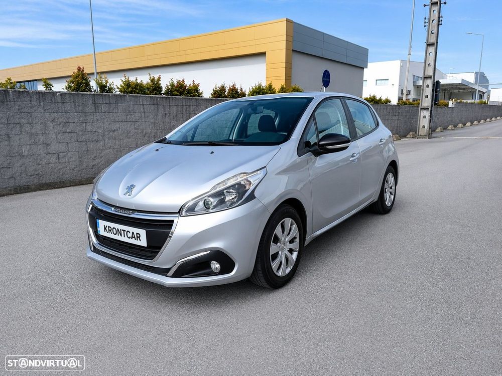 Peugeot 208 1.5 BlueHDi Allure - 4