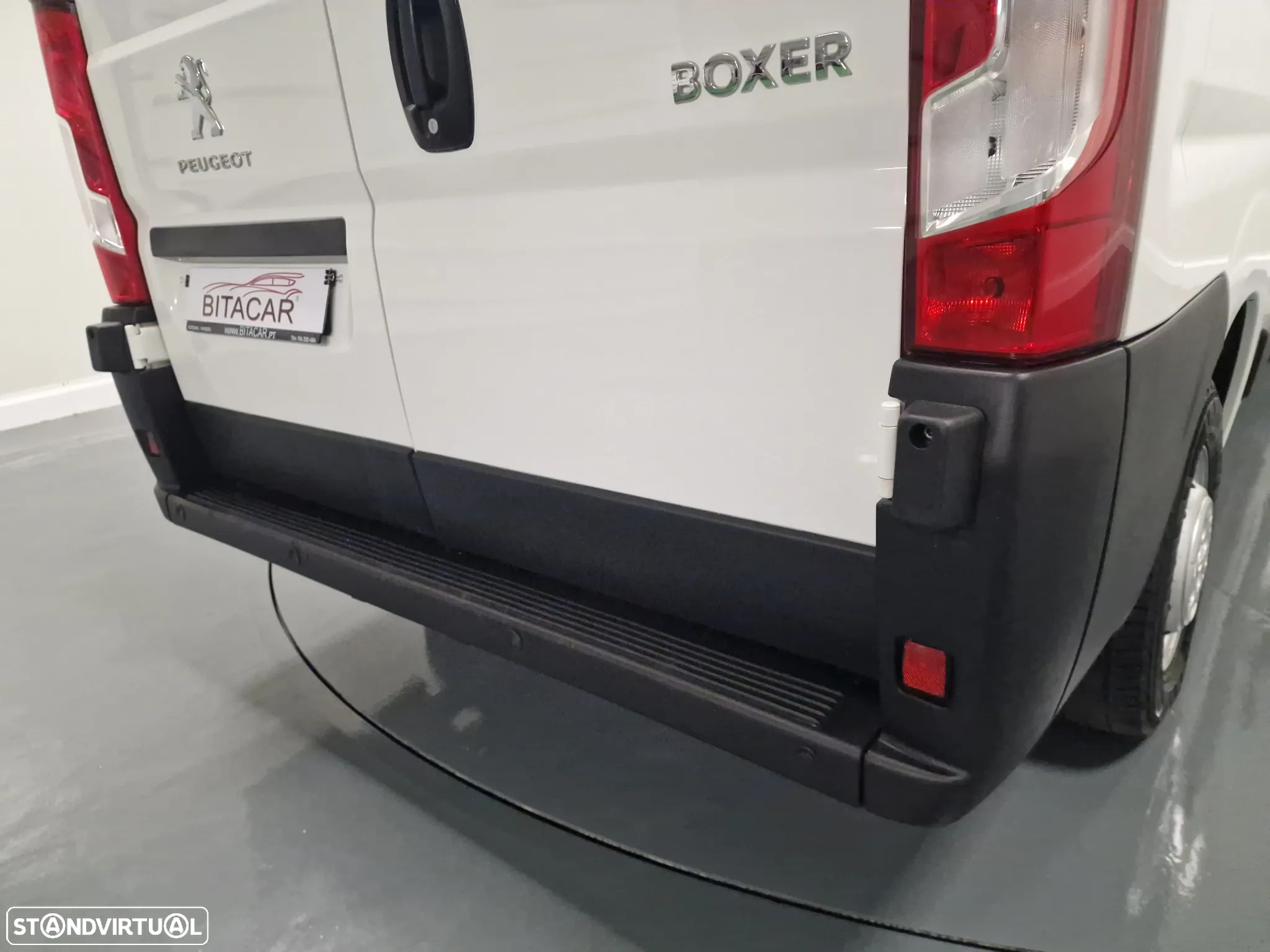 Peugeot BOXER 2.2 BLUEHDi 335 L2H2 Pro GPS CAM. TRASEIRA IVA DEDUTIVEL - 23
