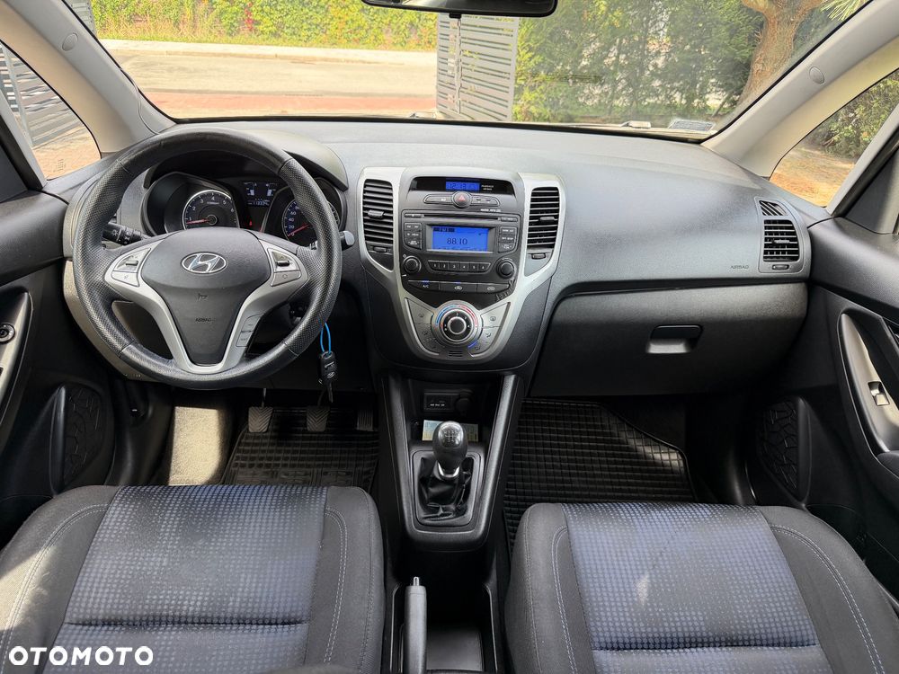 Hyundai ix20 1.4 Comfort - 21