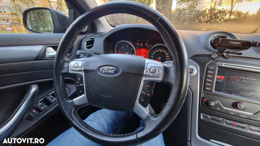 Ford Mondeo 2.0 TDCi Titanium - 11