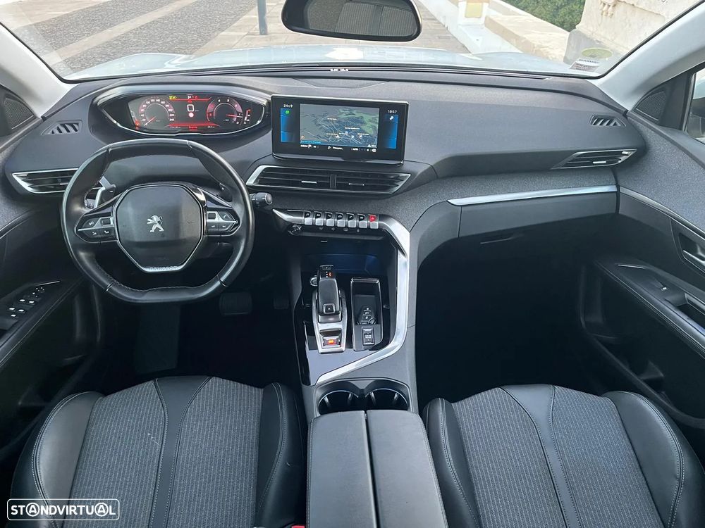 Peugeot 3008 1.5 BlueHDi Allure EAT8 - 17