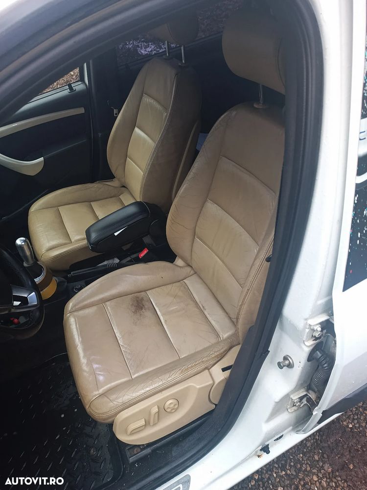 Dacia Logan 1.5 dCi Laureate - 11