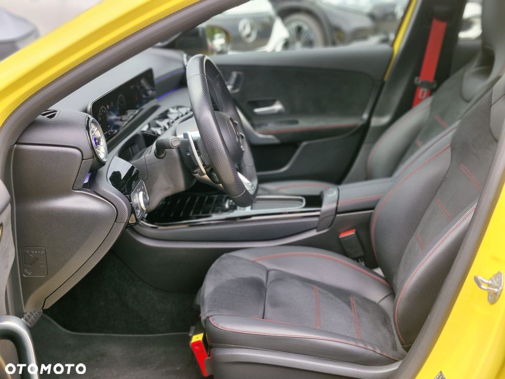 Mercedes-Benz Klasa A 35 AMG 4-Matic 8G-DCT - 12