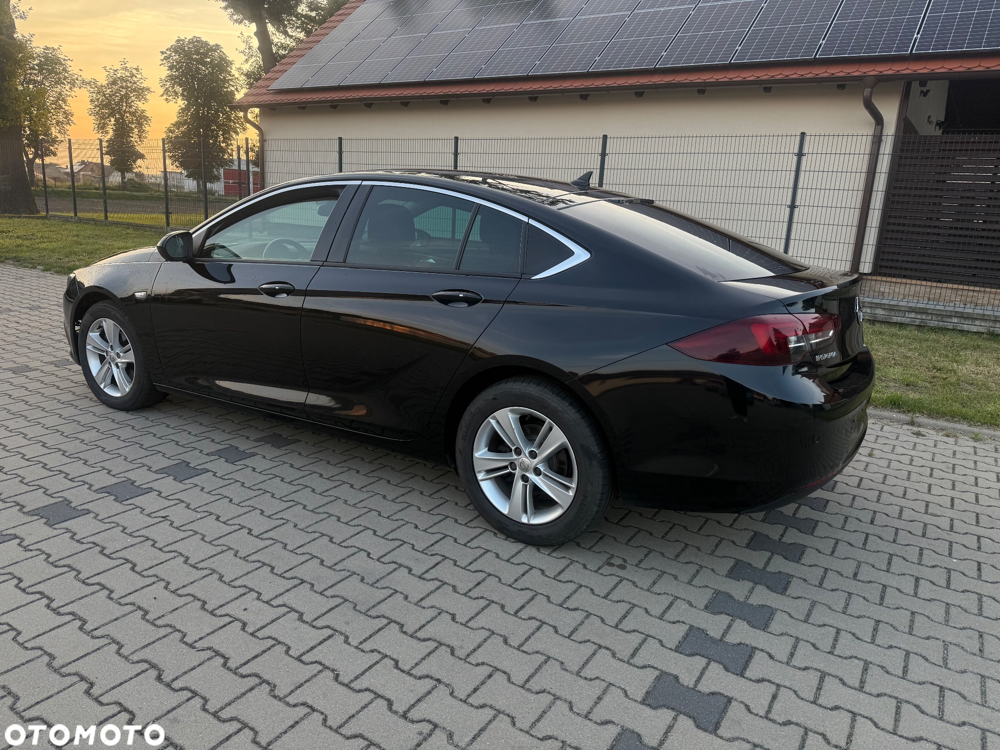 Opel Insignia 1.6 CDTI Exclusive S&S - 3