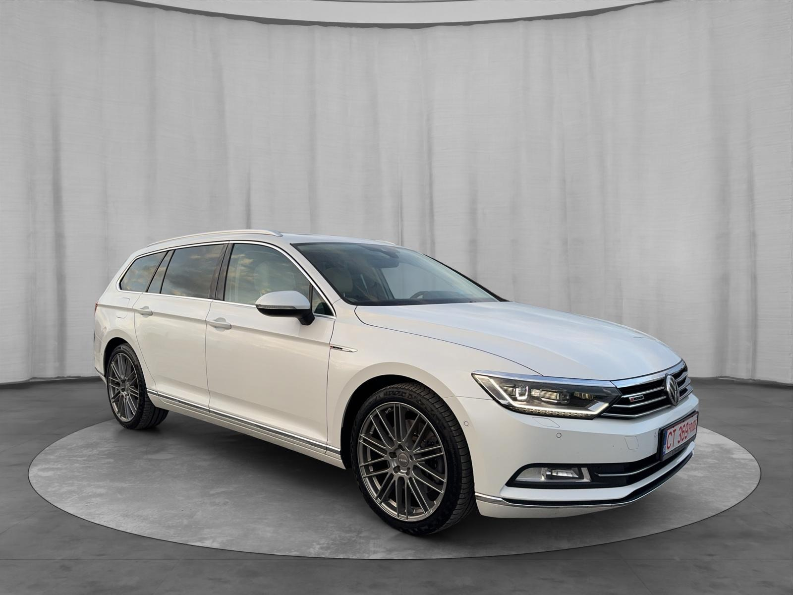 Volkswagen Passat Variant 2.0 TDI SCR 4Motion DSG Highline - 2