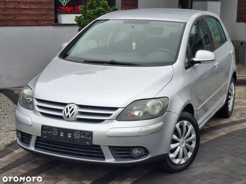 Volkswagen Golf Plus 1.6 FSI Goal - 4