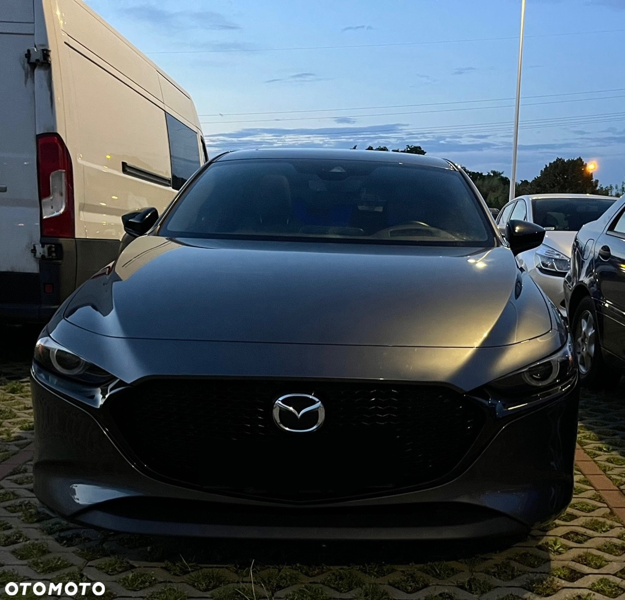 Mazda 3 - 13