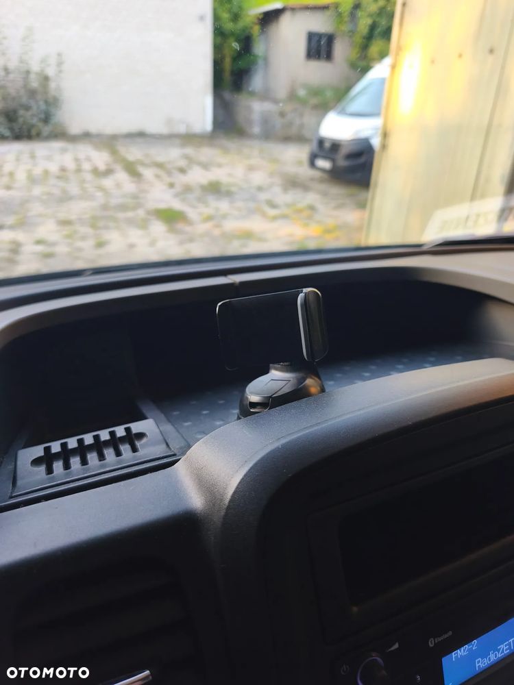 Renault Trafic - 15