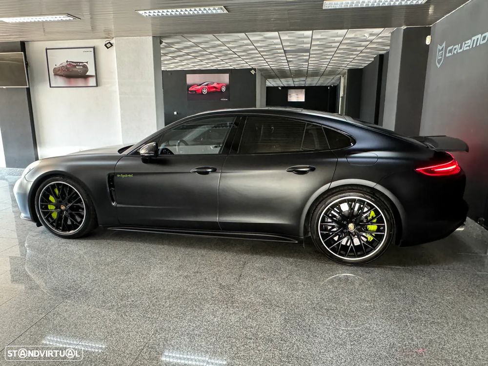 Porsche Panamera Turbo S E-Hybrid - 3