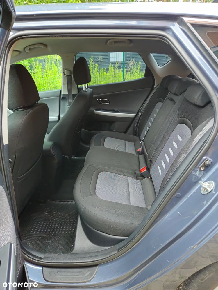 Kia Ceed 1.6 GDI L - 21