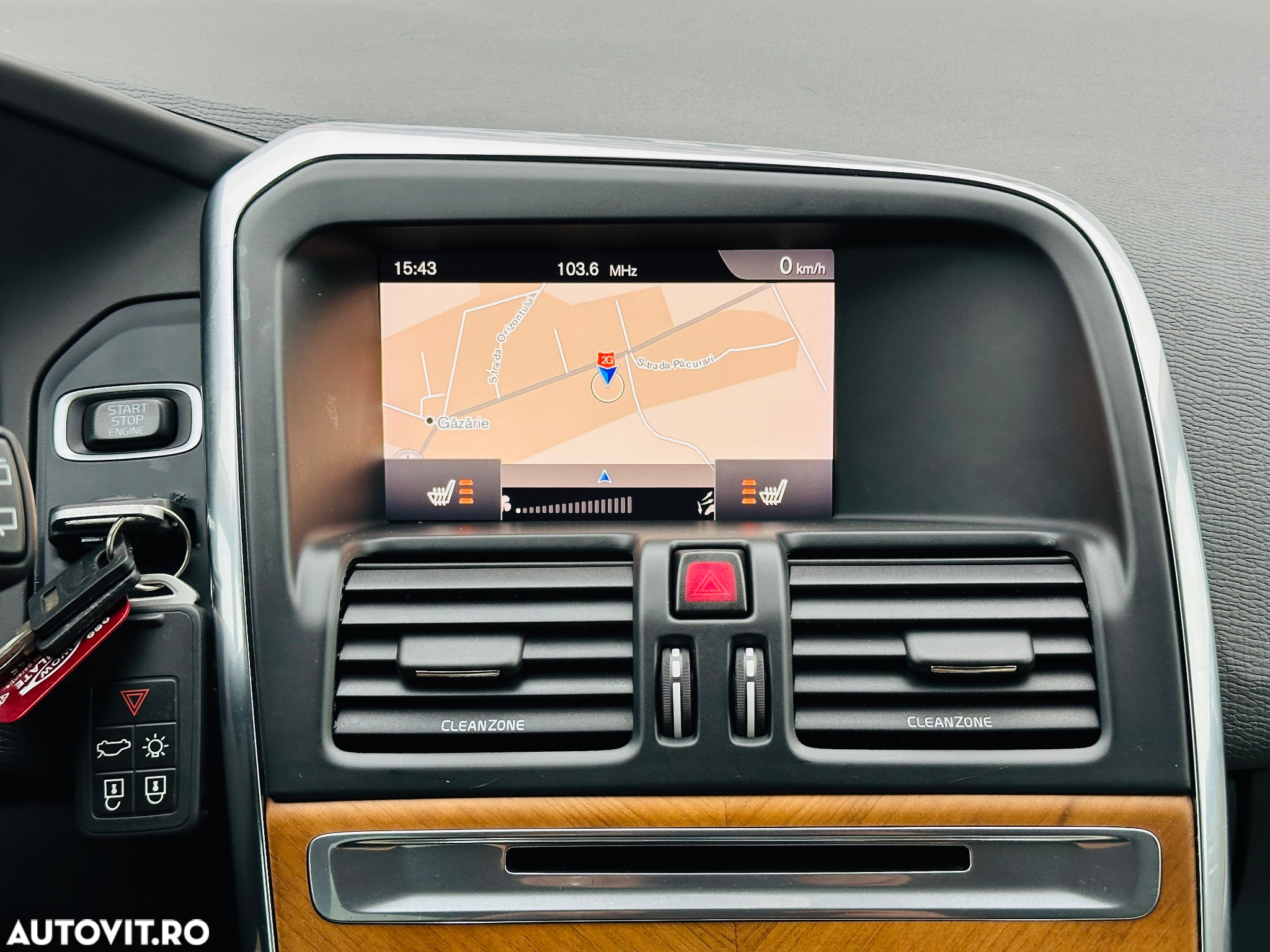 Volvo XC 60 D3 Geartronic Momentum - 20