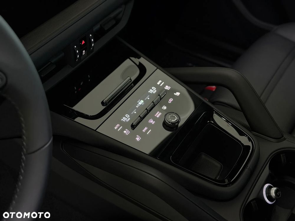 Porsche Cayenne Black Edition - 30