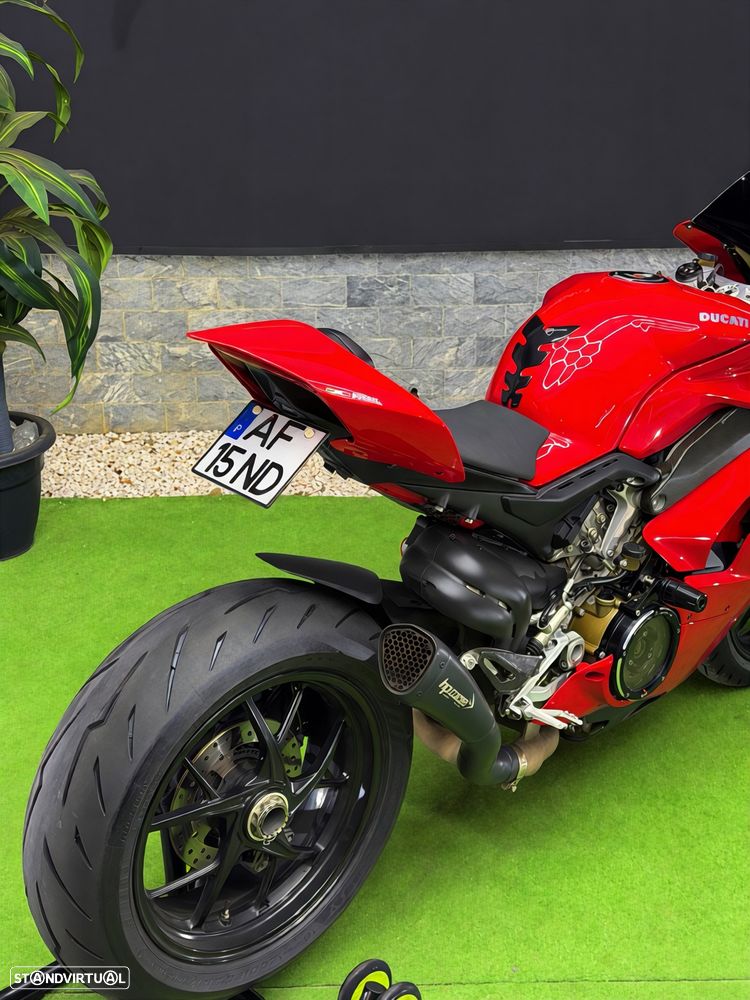 Ducati Panigale V4 - 6