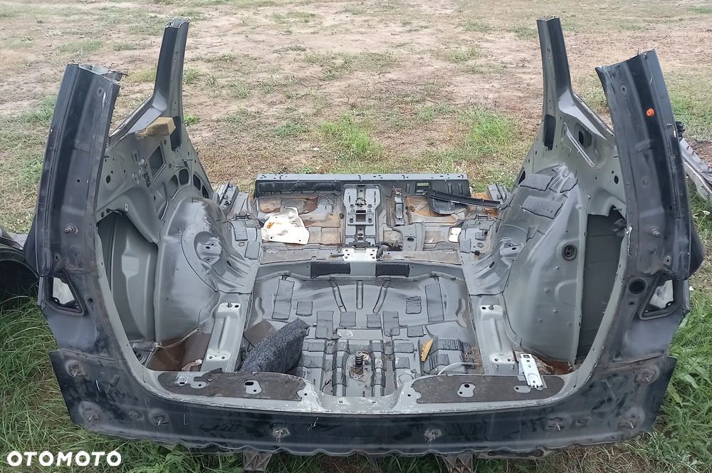 Ćwiartka Dupa Wanna Błotnik Tył Prawy Lewy Mercedes GL GLS X166 - 1