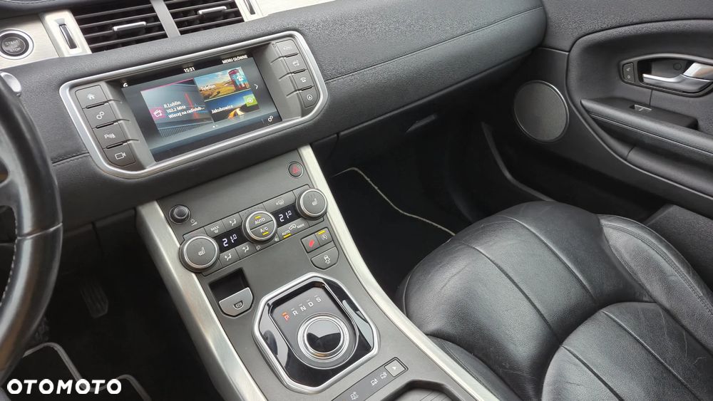 Land Rover Range Rover Evoque TD4 Sky View - 37