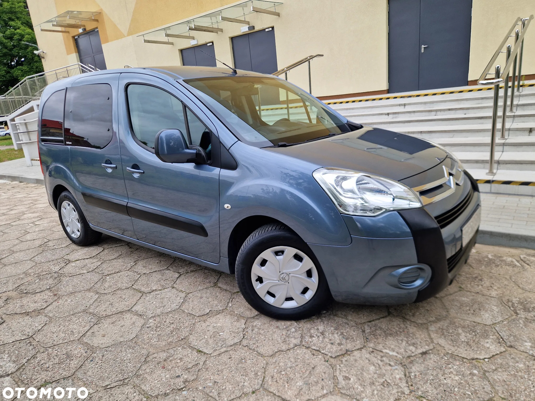 Citroën Berlingo 1.6 HDi 110 FAP Multispace - 6