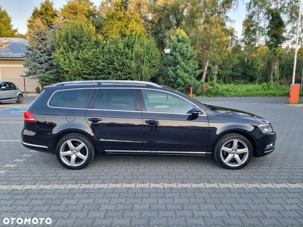 Volkswagen Passat Variant 2.0 TDI 4Motion DSG BlueMotion Tech Exclusive - 5